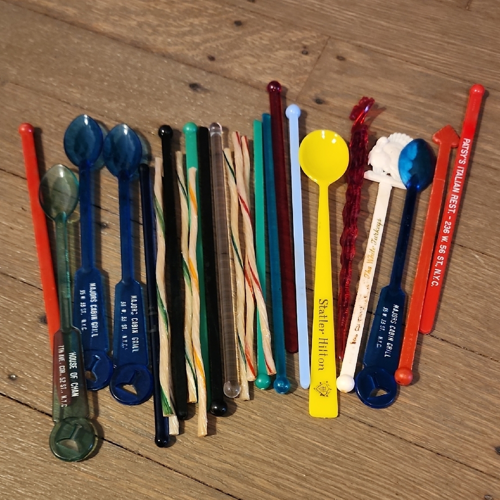 Swizzle Sticks Set Colorful Assorited Vintage NYC Drink Stirrers Spoons Seagrams